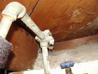 Old Saddle Valve 5