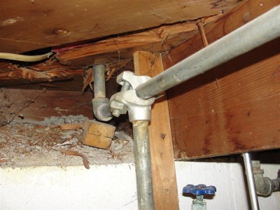 Old Saddle Valve 4