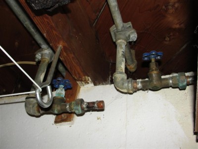 Old Saddle Valve 2