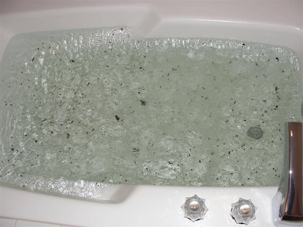 How to Clean Your Jetted Tub