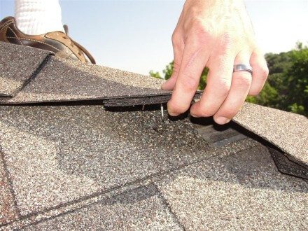 Roofs - short nails at ridge