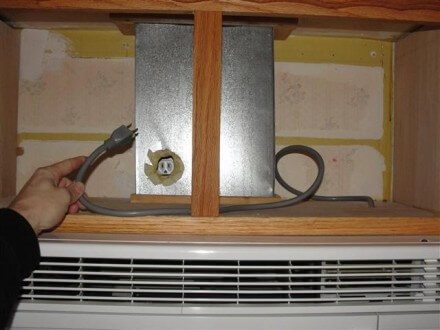 Hole in duct for outlet