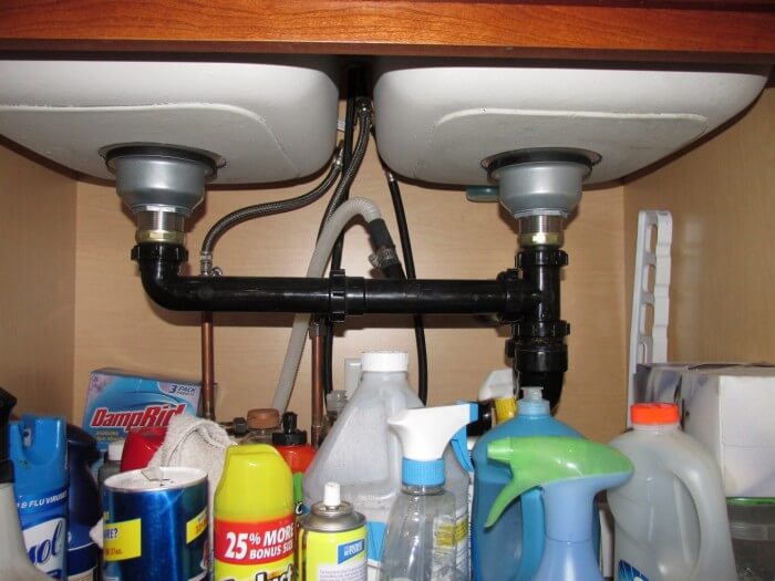 Plumbing - dishwasher drain loop missing
